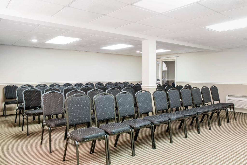 Quality Inn Festus Εξωτερικό φωτογραφία