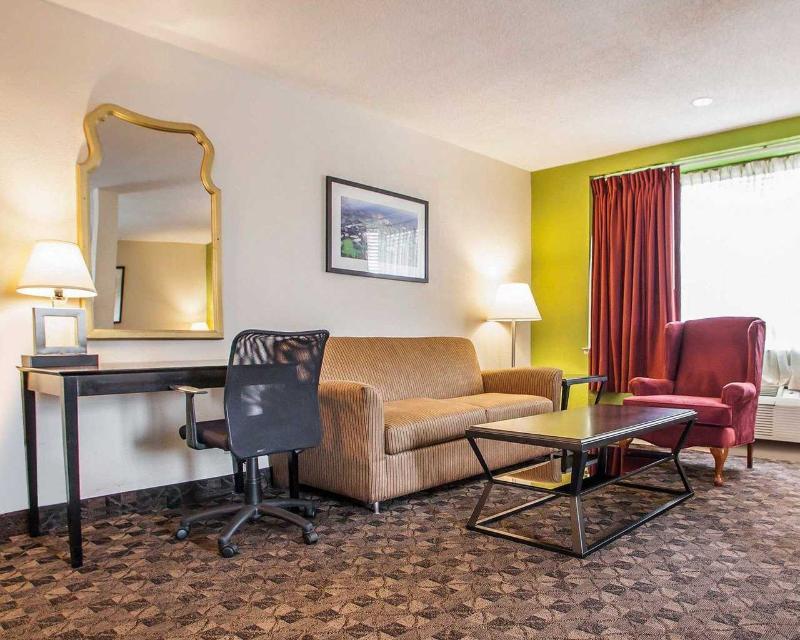 Quality Inn Festus Εξωτερικό φωτογραφία