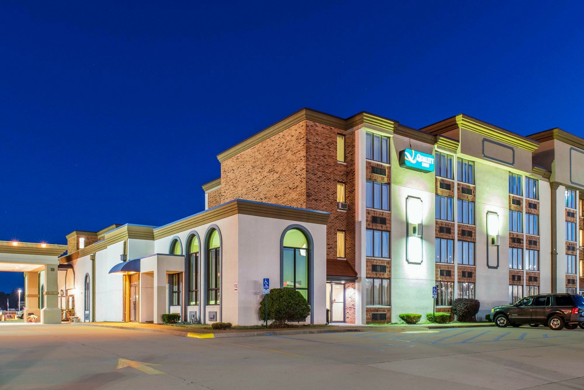 Quality Inn Festus Εξωτερικό φωτογραφία